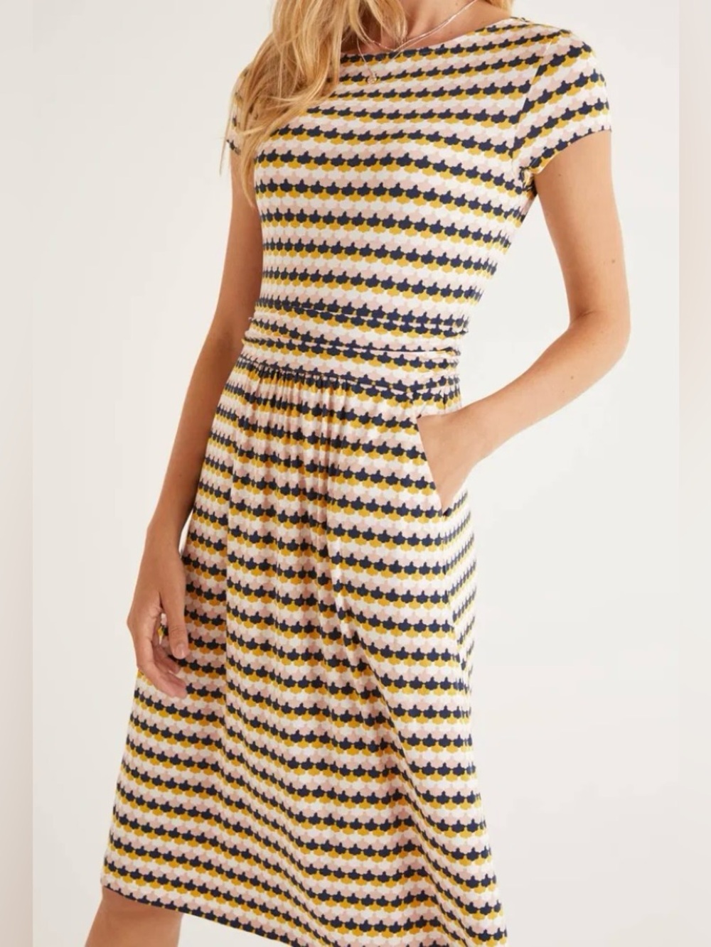 NWT BODEN Scallop Print Amelie Jersey Dress - Tuscan Sun Scallop Petal 10L